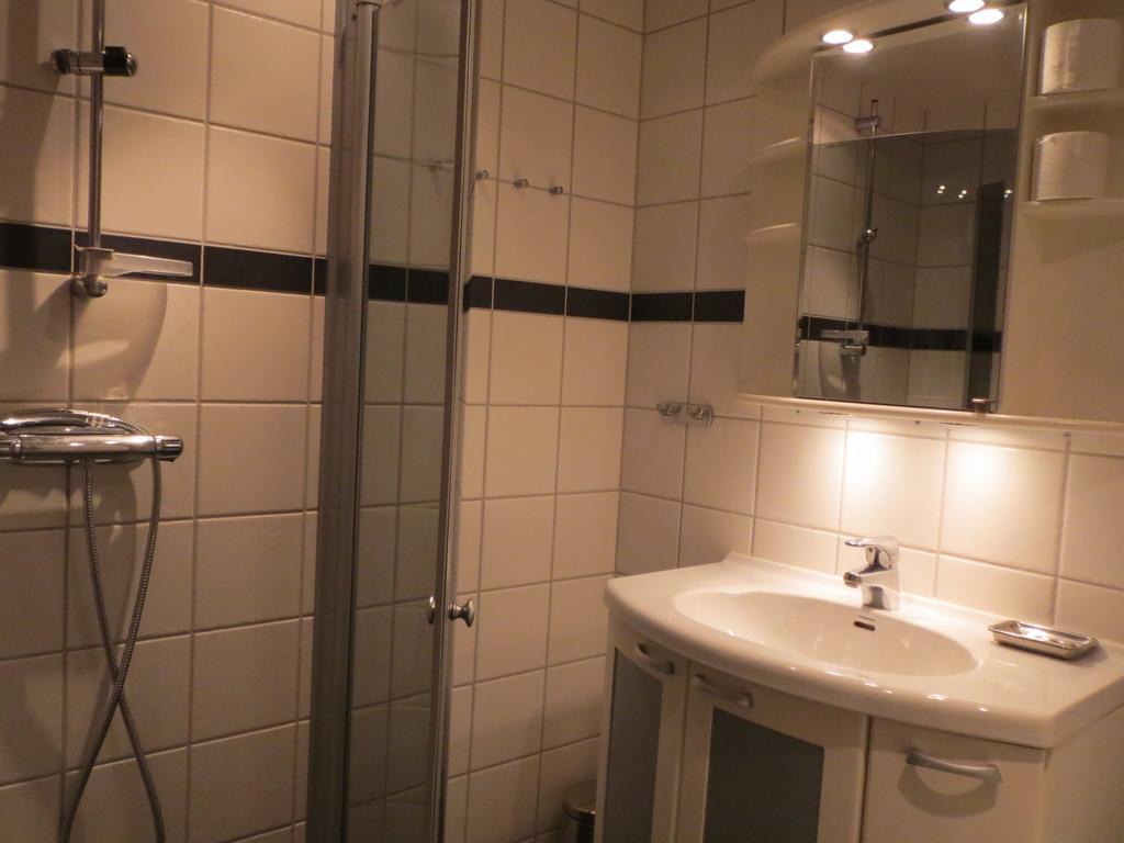 Apartamento Areguiderna - Bubblans Laegenheter Are Torg Habitación foto